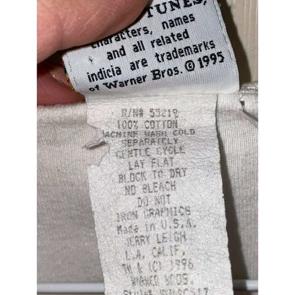 Vintage Looney Tunes Tweety Bird Embroidered Womens White Crop Top T-Shirt - Picture 6 of 8